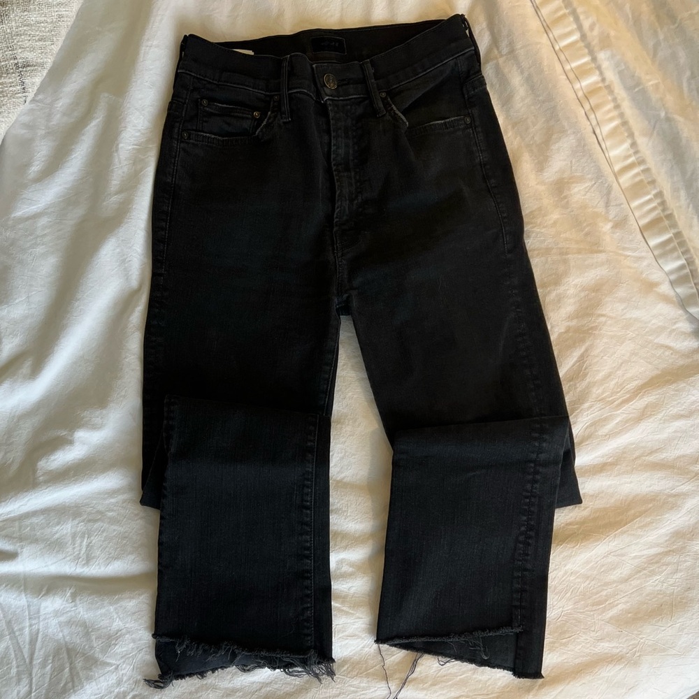 MOTHER the insider crop step fray Jean